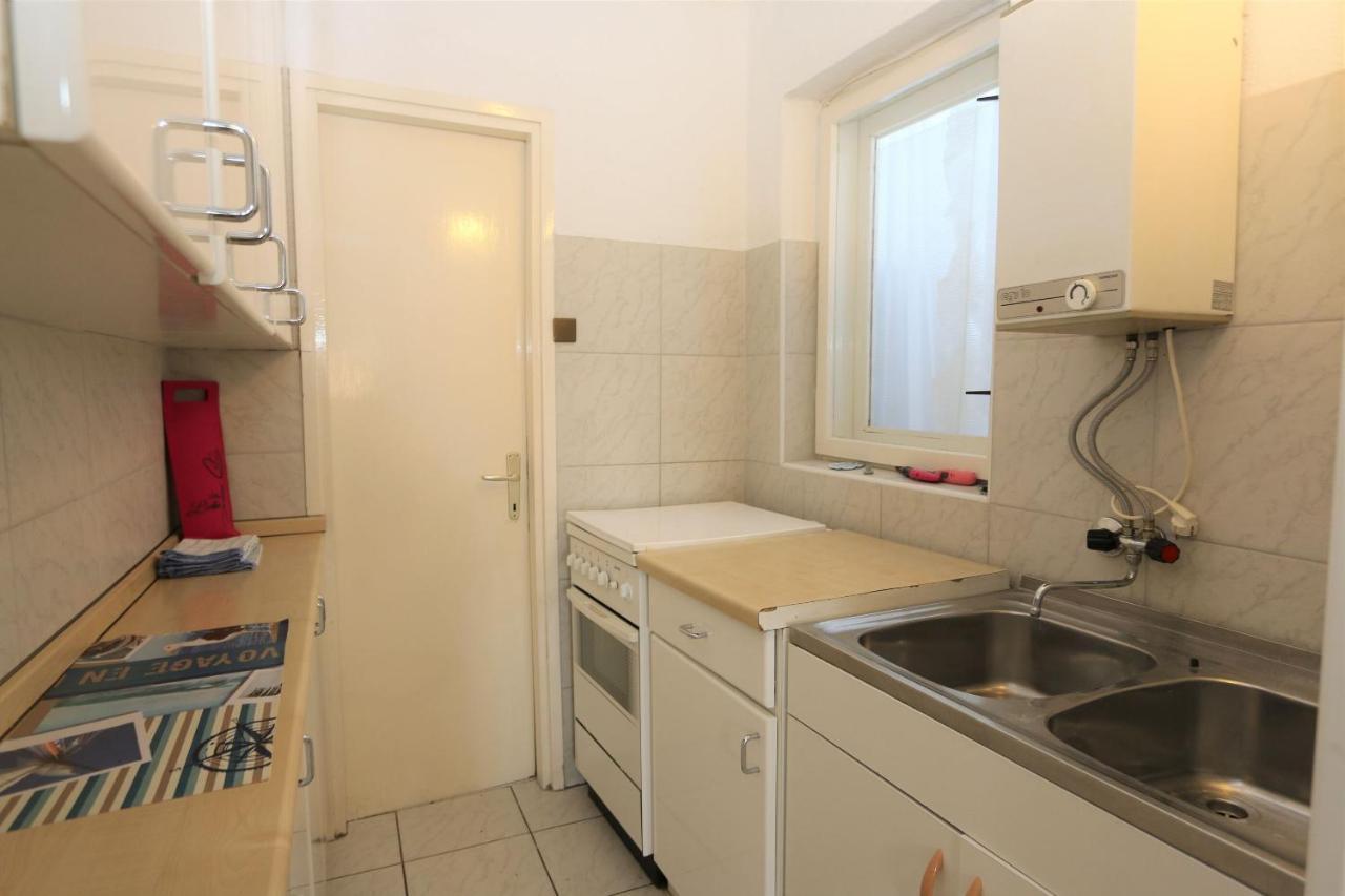 Apartments Nadenic Šilo Exterior foto